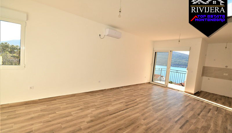 New comfortable apartment with sea view Kumbor, Herceg Novi-Top Estate Montenegro