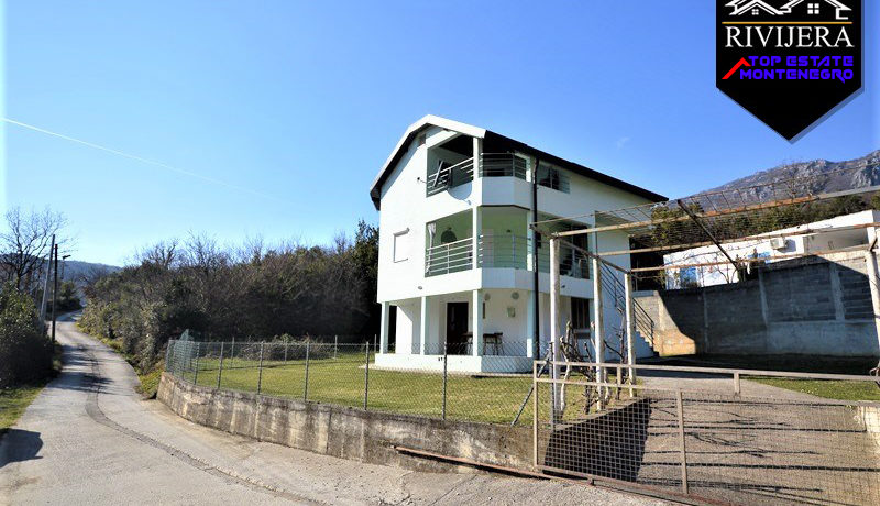 Lijepa kuća Zelenika, Herceg Novi-Top Nekretnine Crna Gora