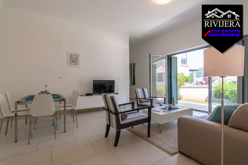 Modern two bedroom apartment Morinj, Kotor