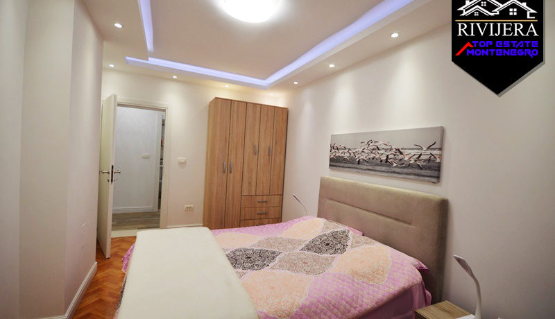 Zwei Zimmer Wohnung im Zentrum, Herceg Novi-Top Immobilien Montenegro