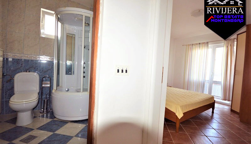 Квартира с видом на море Нивице, Герцег Нови-Топ недвижимости Черногории