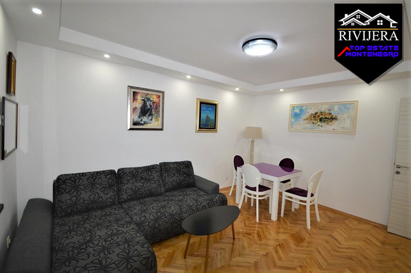 Schöne renovierte Wohnung Herceg Novi