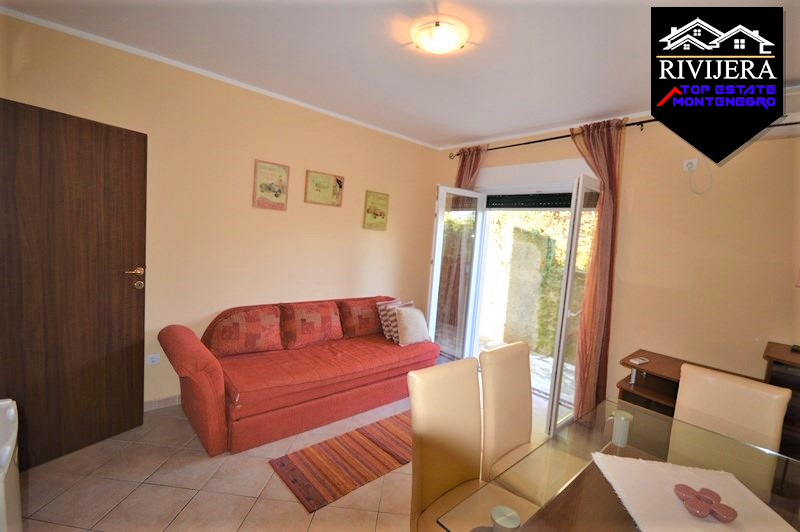 Möblierte schöne Wohnung Njivice, Herceg Novi