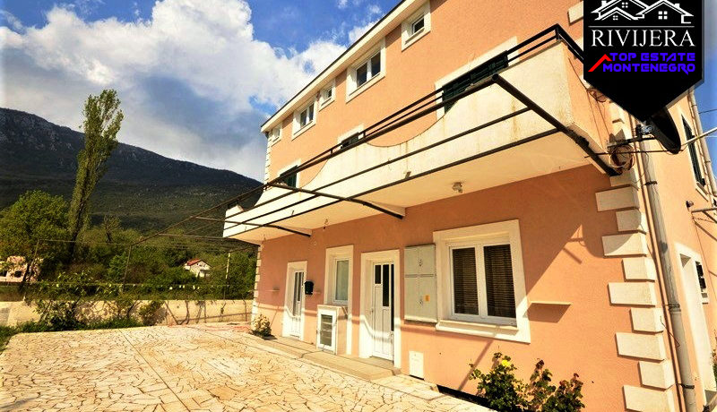 Kuća za izdavanje sa apartmanima Zelenika, Herceg Novi-Top Nekretnine Crna Gora