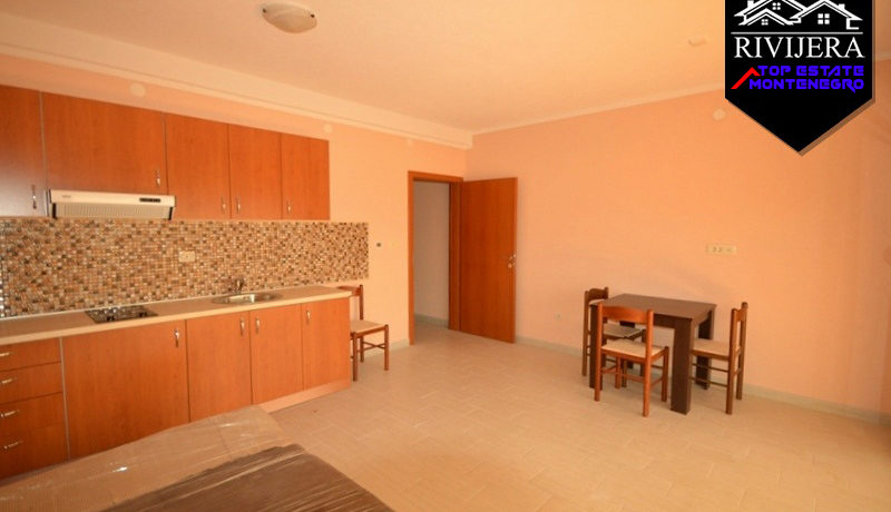 Neue Einzimmerwohnung Bijela, Herceg Novi-Top Immobilien Montenegro