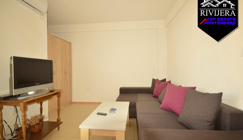 Lijep mali studio apartman Igalo, Herceg Novi-Top Nekretnine Crna Gora