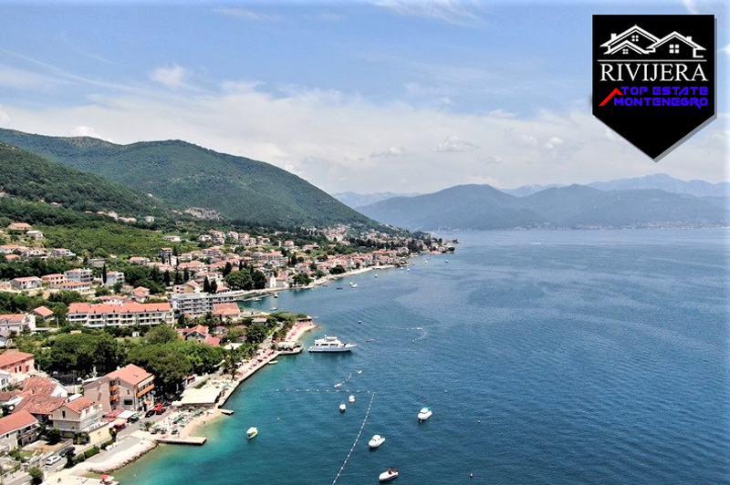 Herrliche Villa mit Meerblick an vorderster front Djenovici, Herceg Novi-Top Immobilien Montenegro