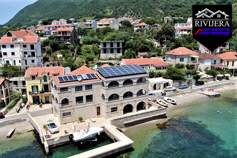 Luxury villa with pier Djenovici, Herceg Novi-Top Estate Montenegro