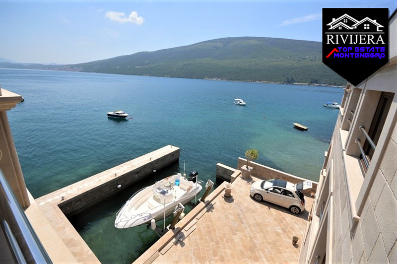 New exceptional frontline villa Djenovici, Herceg Novi-Top Estate Montenegro