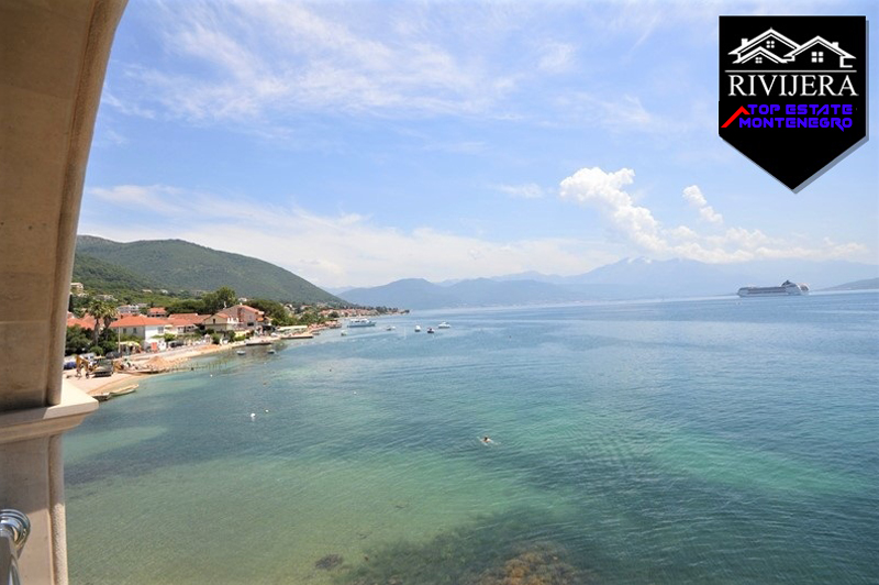 Villa first line by the sea with boat mooring Djenovici, Herceg Novi-Top Estate Montenegro