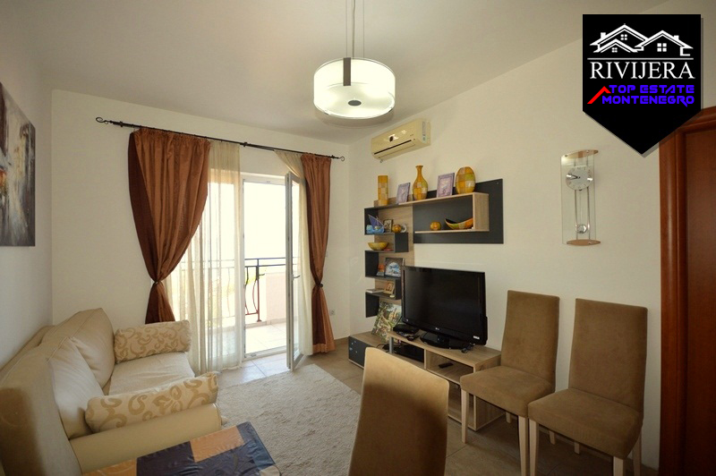 Apartment in a tranquil area of Kumbor