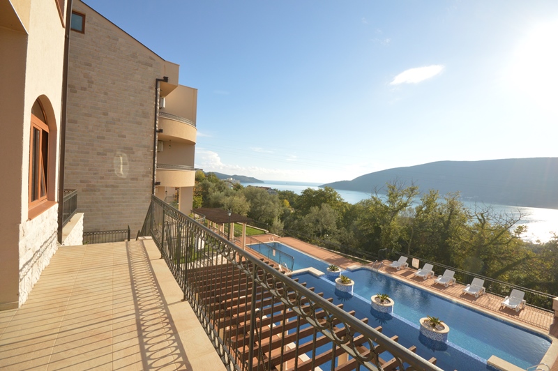 Neue hochwertige Wohnung mit Meerblick Topla, Herceg Novi-Top Immobilien Montenegro