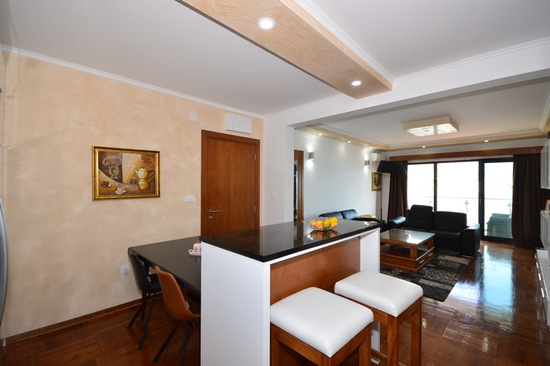 Fantastische deluxe Wohnung mit Meerblick Igalo, Herceg Novi-Top Immobilien Montenegro