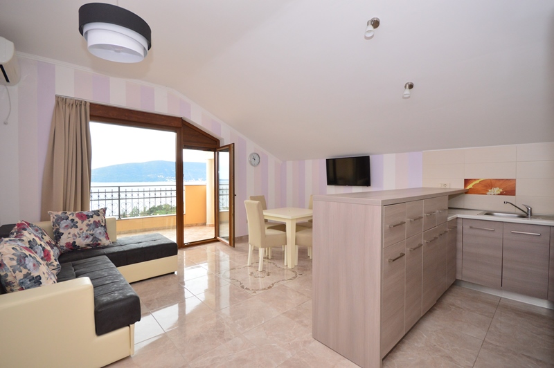 Chic apartment in mediterranean residence Zelenika, Herceg Novi-Top Estate Montenegro