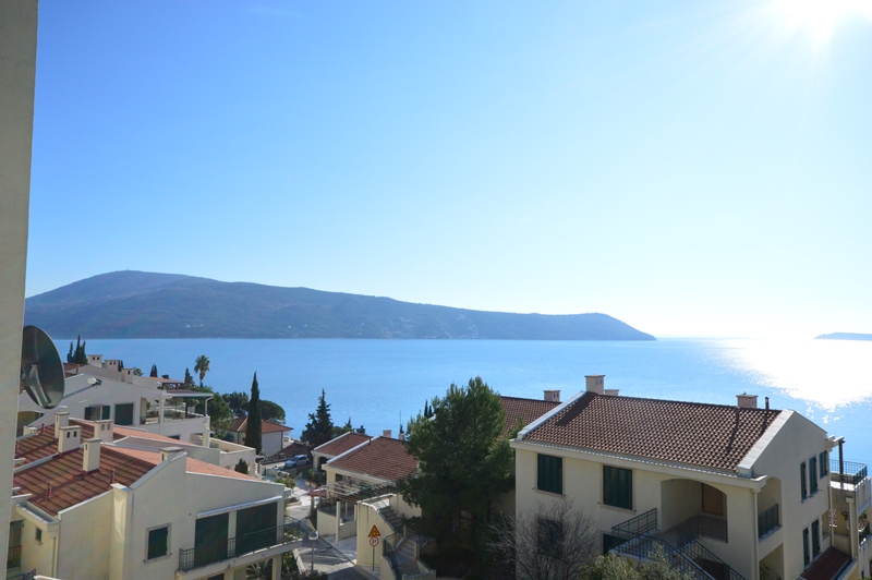 Fantastičan apartman sa panoramskim pogledom na more Herceg Novi