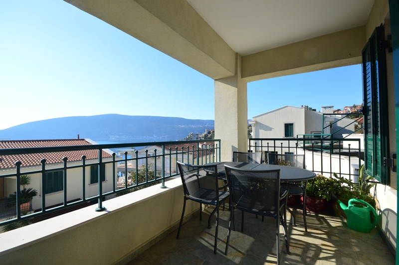 Wohnung mit Panoramablick auf das Meer Savina, Herceg Novi-Top Immobilien Montenegro