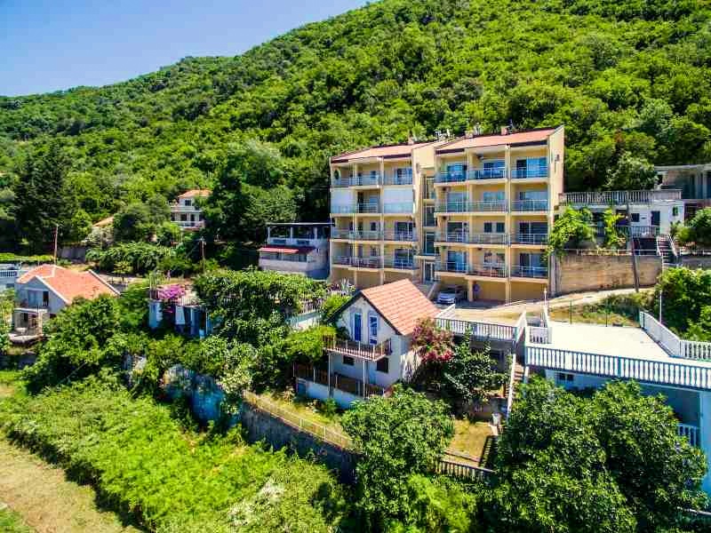 Квартира с фантастическим видом на море Приевор, Будва-Топ недвижимости Черногории