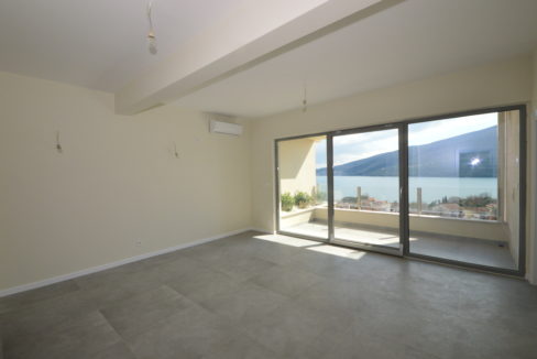 New and bright apartment Djenovici, Herceg Novi-Top Estate Montenegro