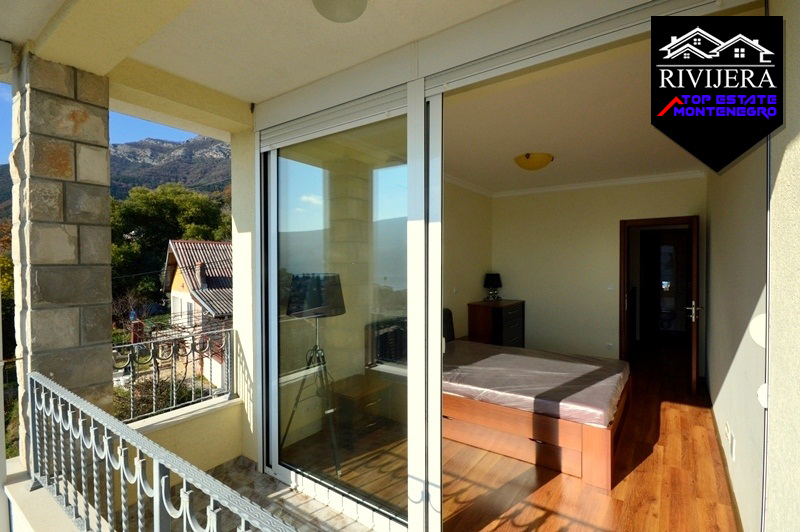 Neu eingerichtetes Haus Baosici, Herceg Novi-Top Immobilien Montenegro
