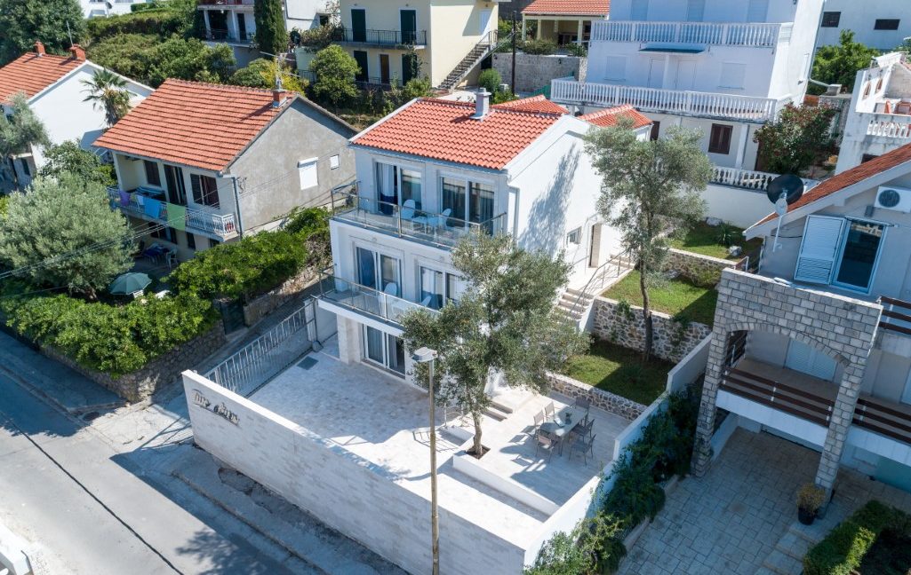 Haus mit Meerblick Krasici, Tivat-Top Immobilien Montenegro