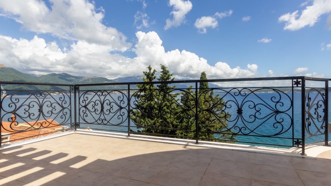 Villa mit Meerblick Bijela, Herceg Novi-Top Immobilien Montenegro