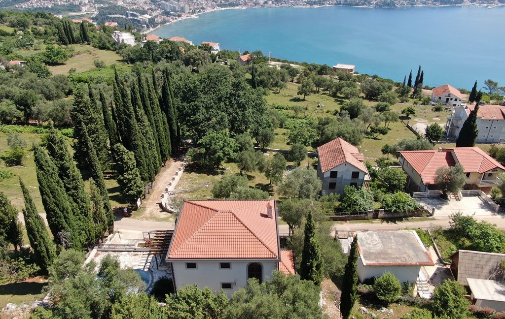 Schönes Steinhaus Zvinje, Herceg Novi-Top Immobilien Montenegro