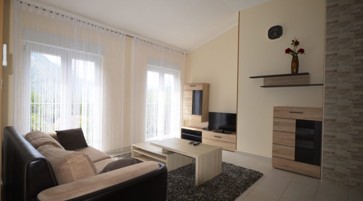 Holiday apartment in new building Orahovac, Kotor-Top Estate Montenegro
