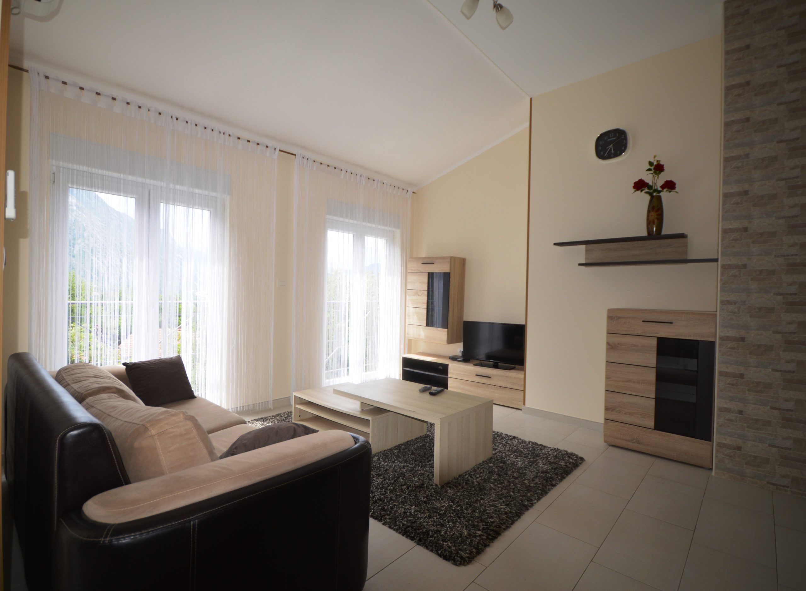 Holiday apartment in new building near Kotor