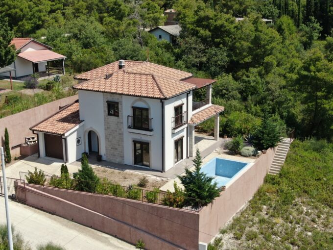 Bezauberndes Haus Mojdez, Herceg Novi-Top Immobilien Montenegro