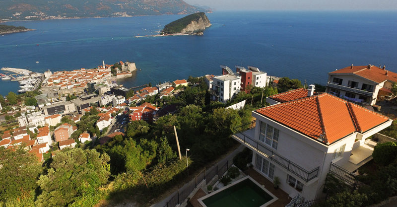 Vila sa fantastičnim pogledom na more Budva-Top Nekretnine Crna Gora