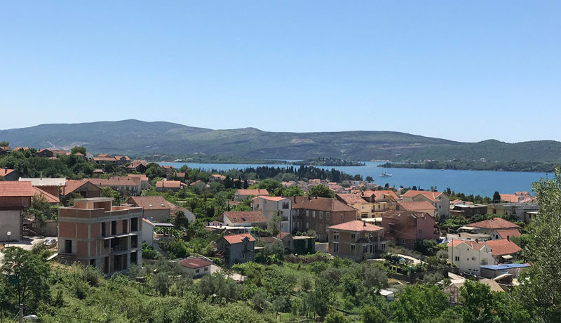 Villa with guest house Mazina, Tivat-Top Estate Montenegro